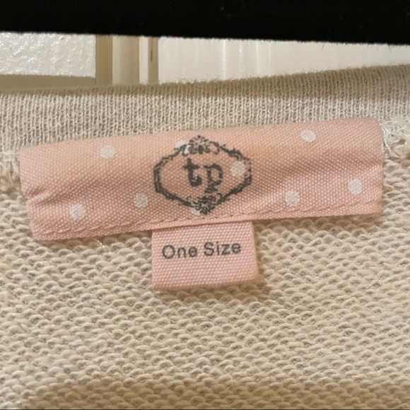 Anthropologie Swingy Fringe Poncho with Embroidered Flowers - Picture 6 of 7